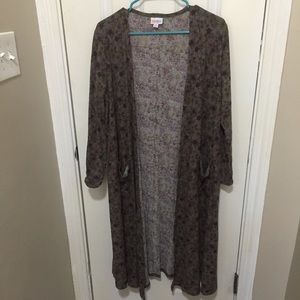 LulaRoe Sarah Cardigan Duster Medium Gray Floral